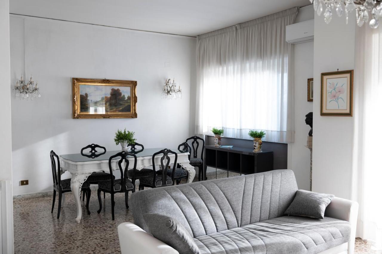 Oltremare Salerno Apartment מראה חיצוני תמונה
