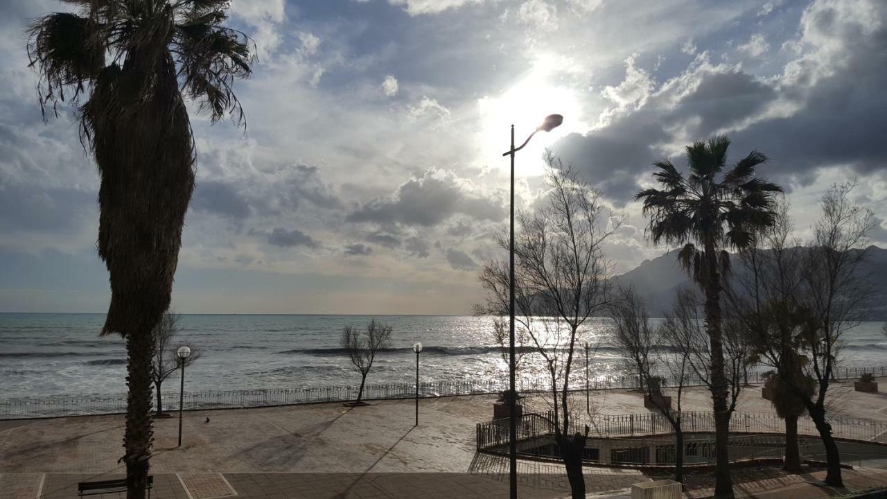 Oltremare Salerno Apartment מראה חיצוני תמונה